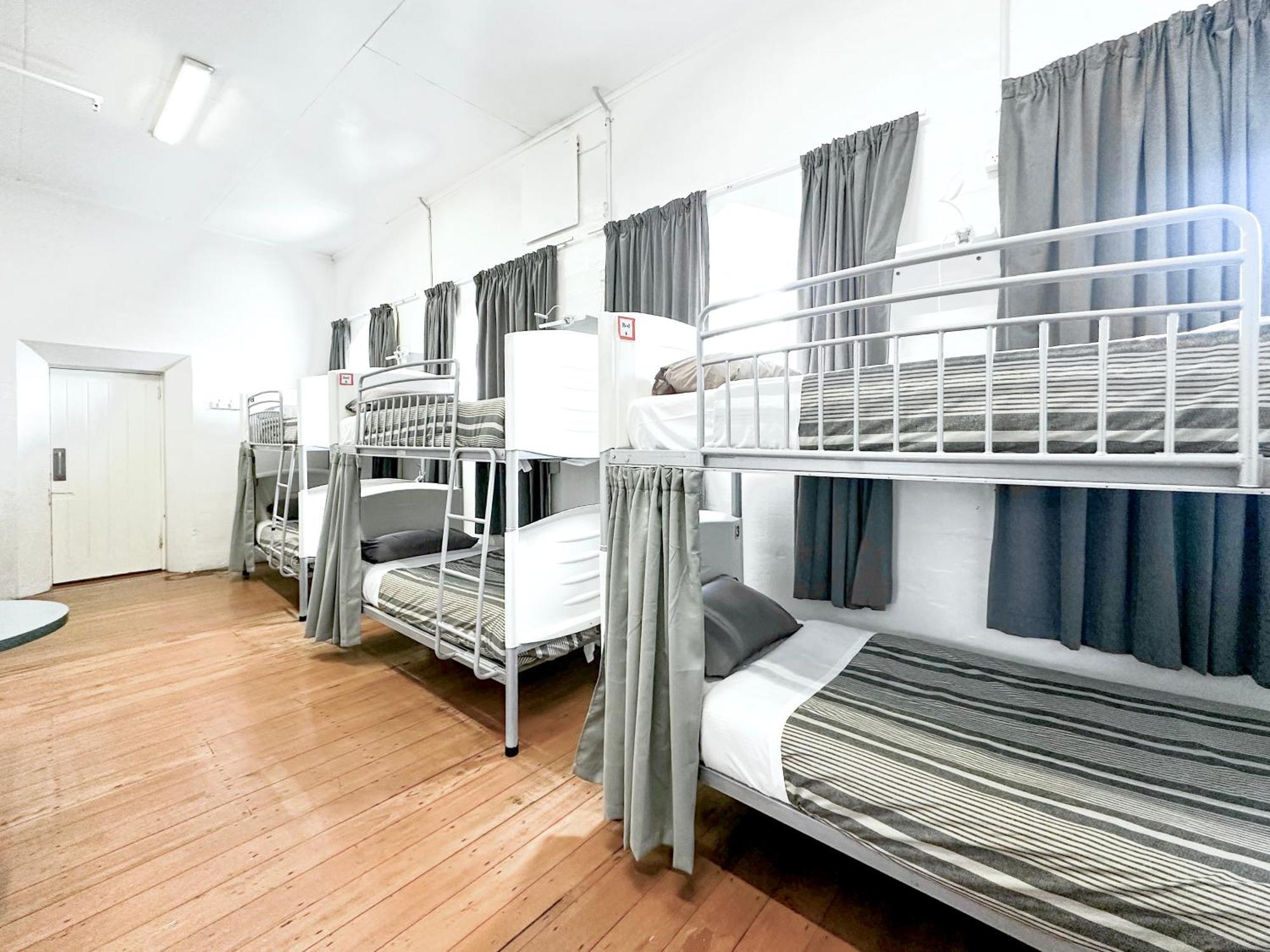 Jailhouse Accommodation Christchurch Exteriör bild